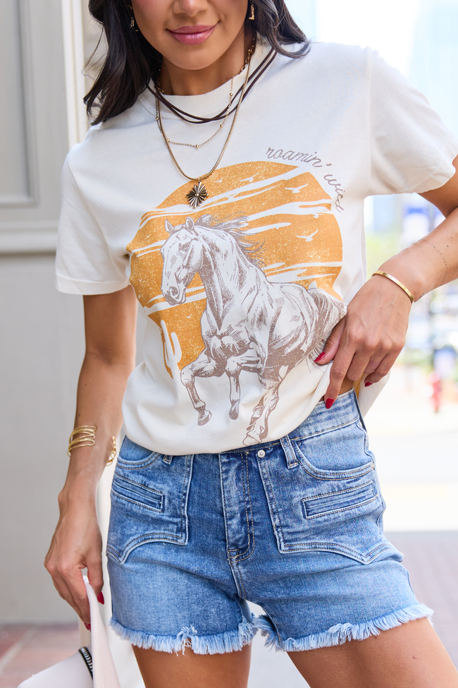 Roamin' Wild Ivory Graphic Tee